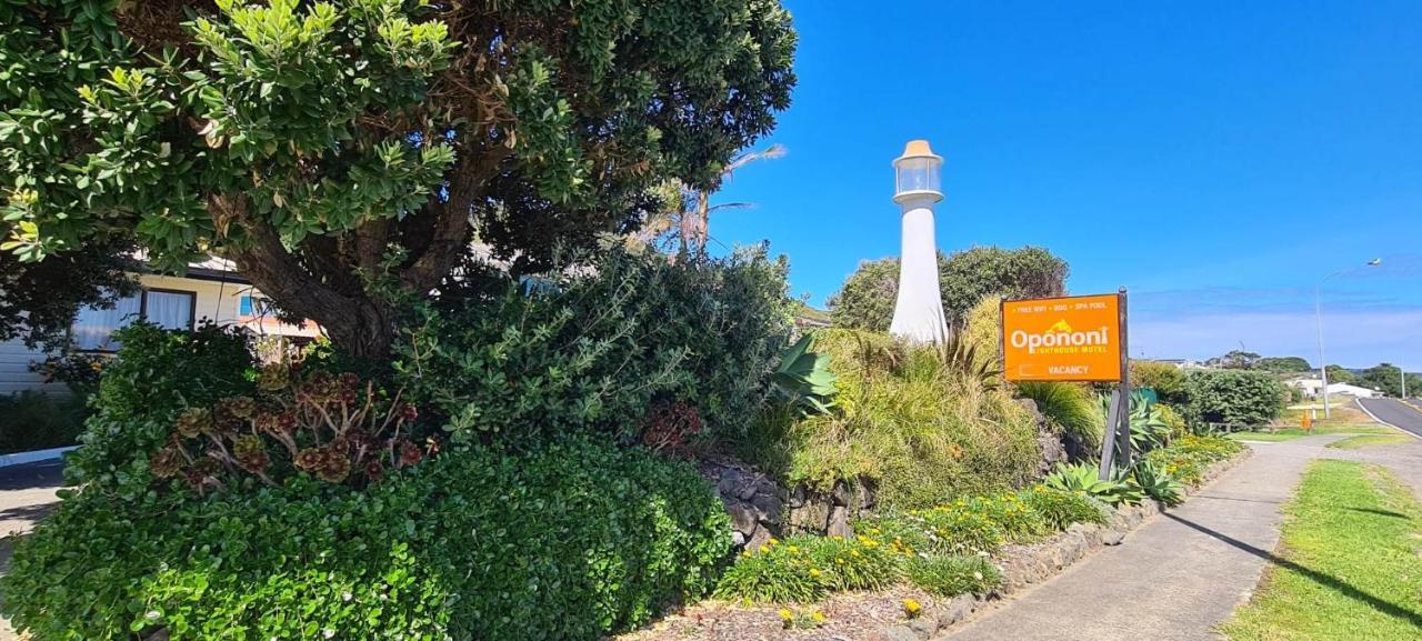 Opononi Lighthouse Motel Eksteriør billede